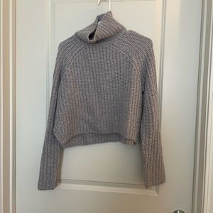 Lilac Abercrombie turtleneck sweater